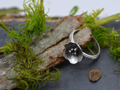 The Deanna Flower Ring